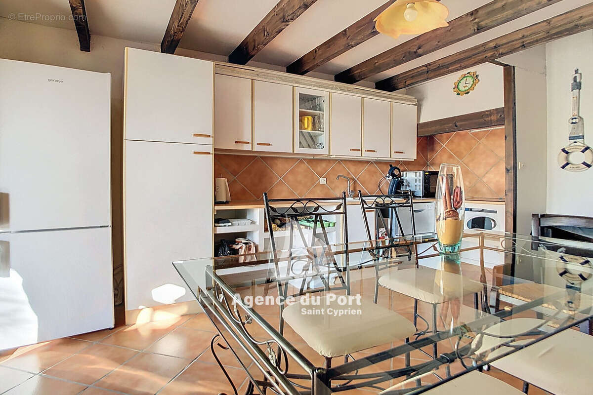 Maison à SAINT-CYPRIEN