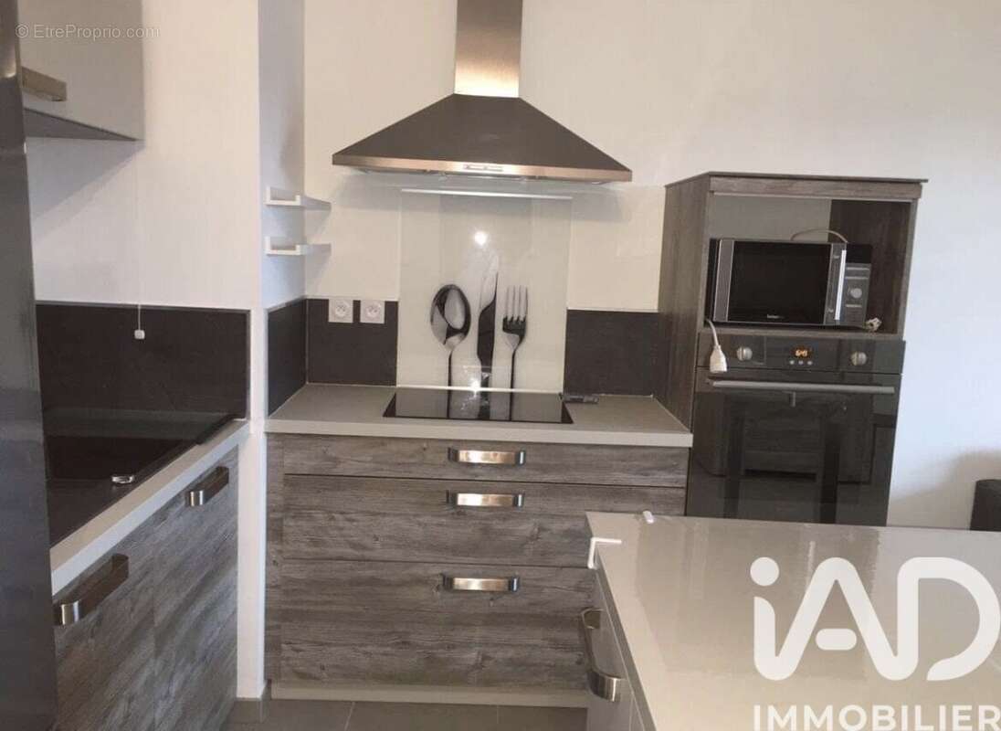 Photo 6 - Appartement à MARSEILLE-12E