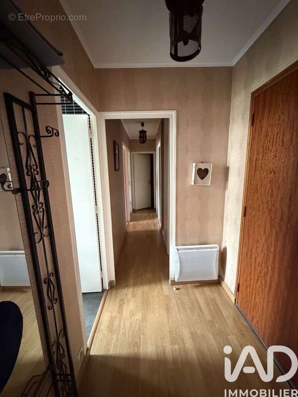 Photo 3 - Appartement à MONTEREAU-FAULT-YONNE