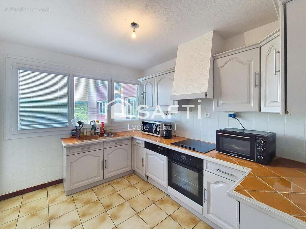 Photo 3 - Appartement à SALON-DE-PROVENCE