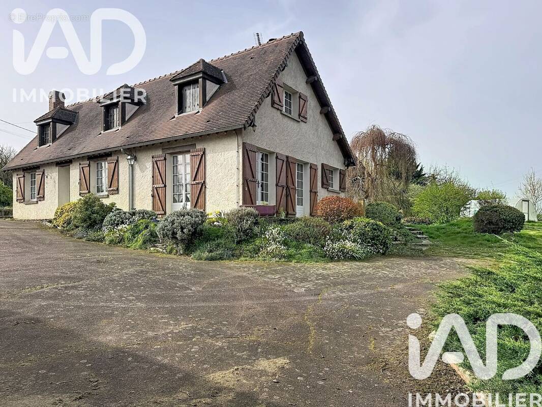 Photo 1 - Maison à CHATEAU-RENARD