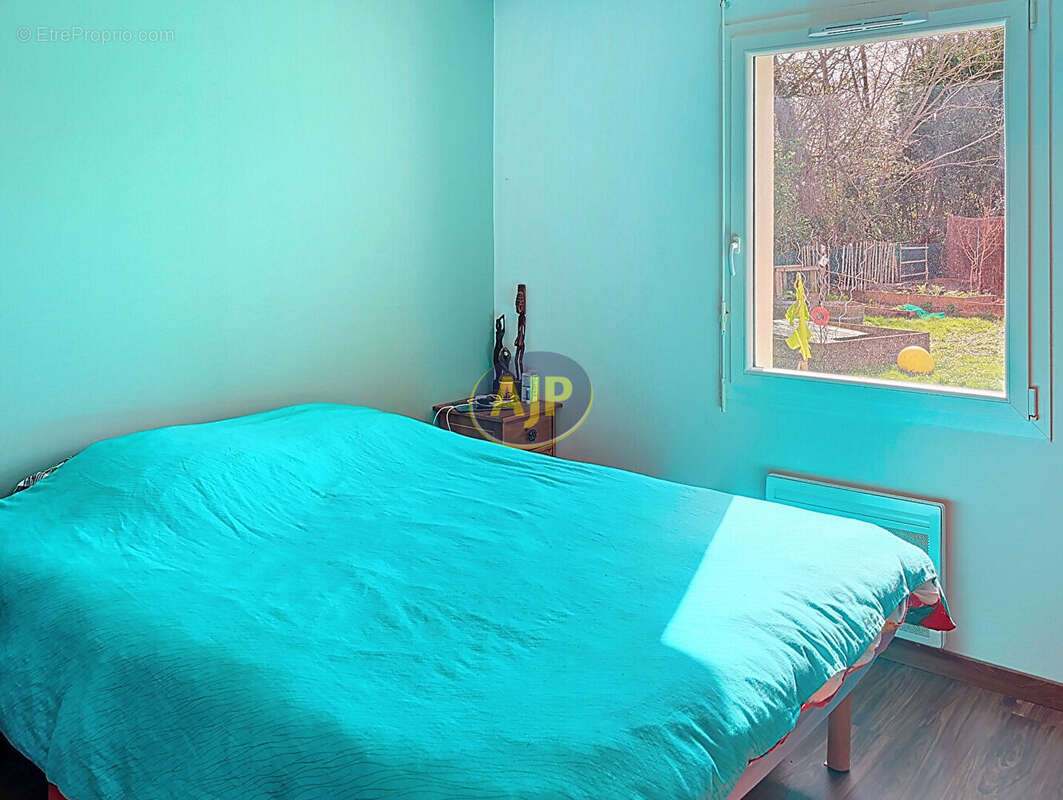 Maison à GRAYAN-ET-L'HOPITAL