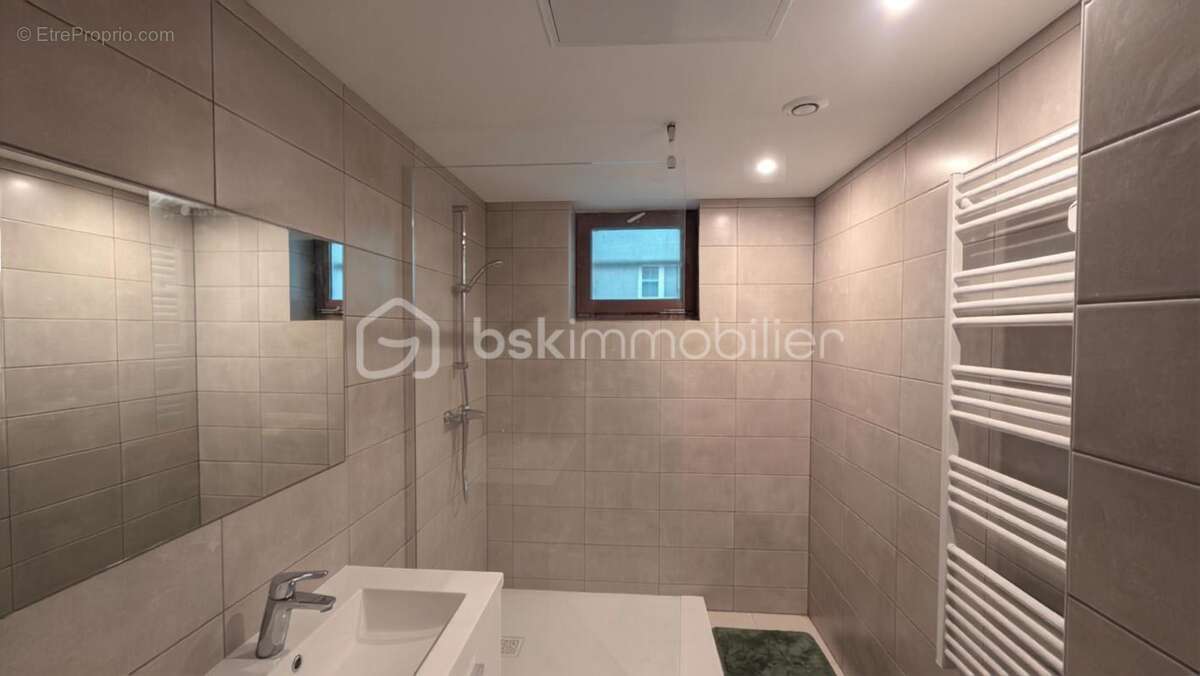 Appartement T3 80 m² loué – rendement indicatif 6,7 % – Wisches - photo 5