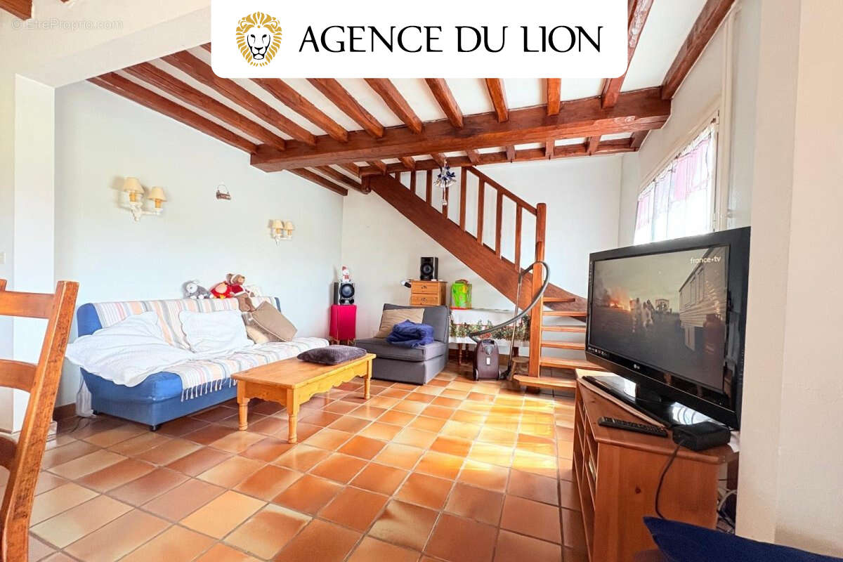 Maison à MONTREUIL