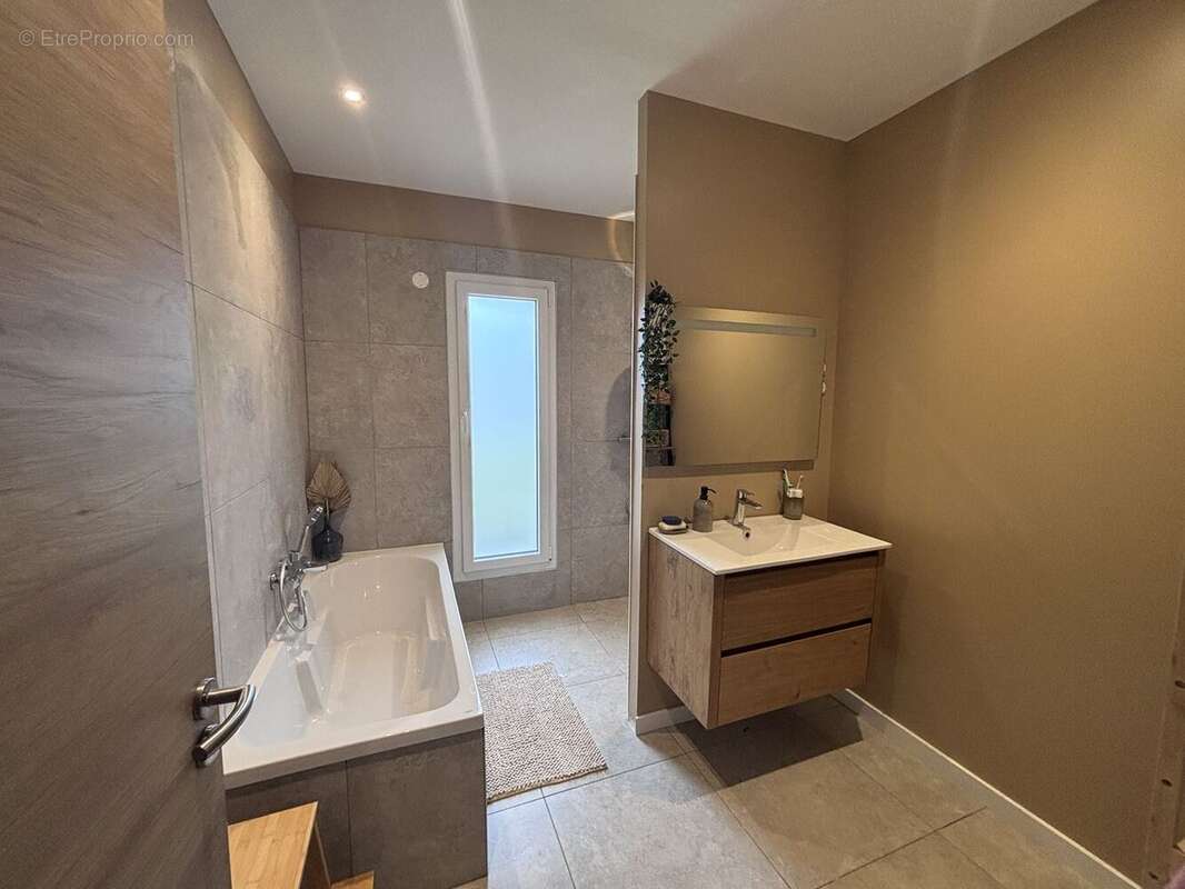 Maison à PUSY-ET-EPENOUX