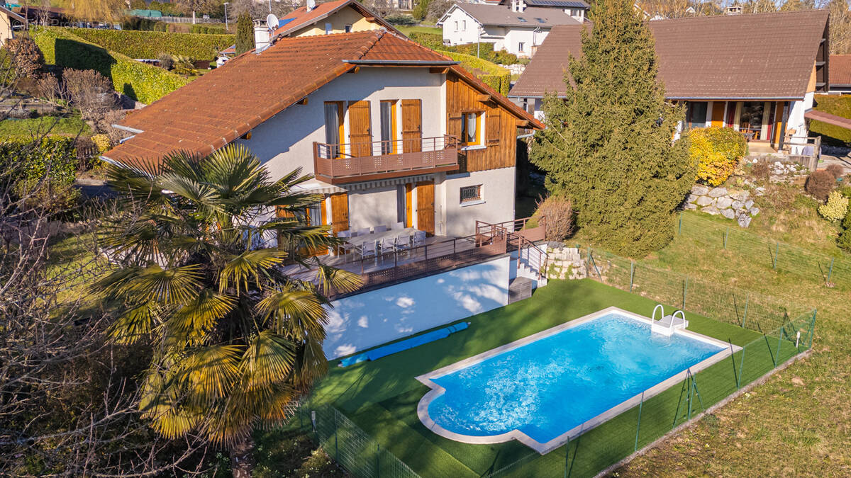 Maison à POISY