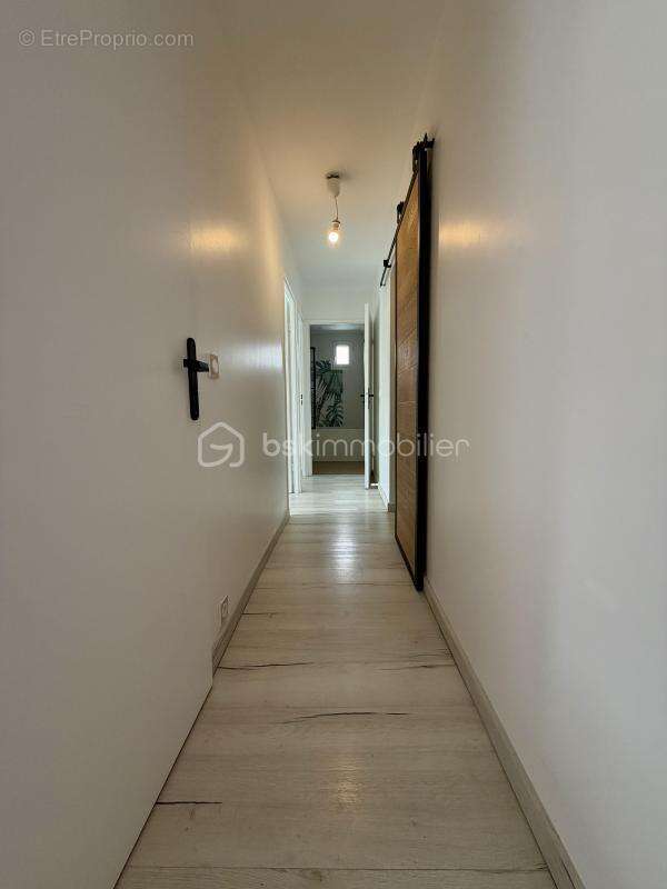 Appartement à MOISSY-CRAMAYEL