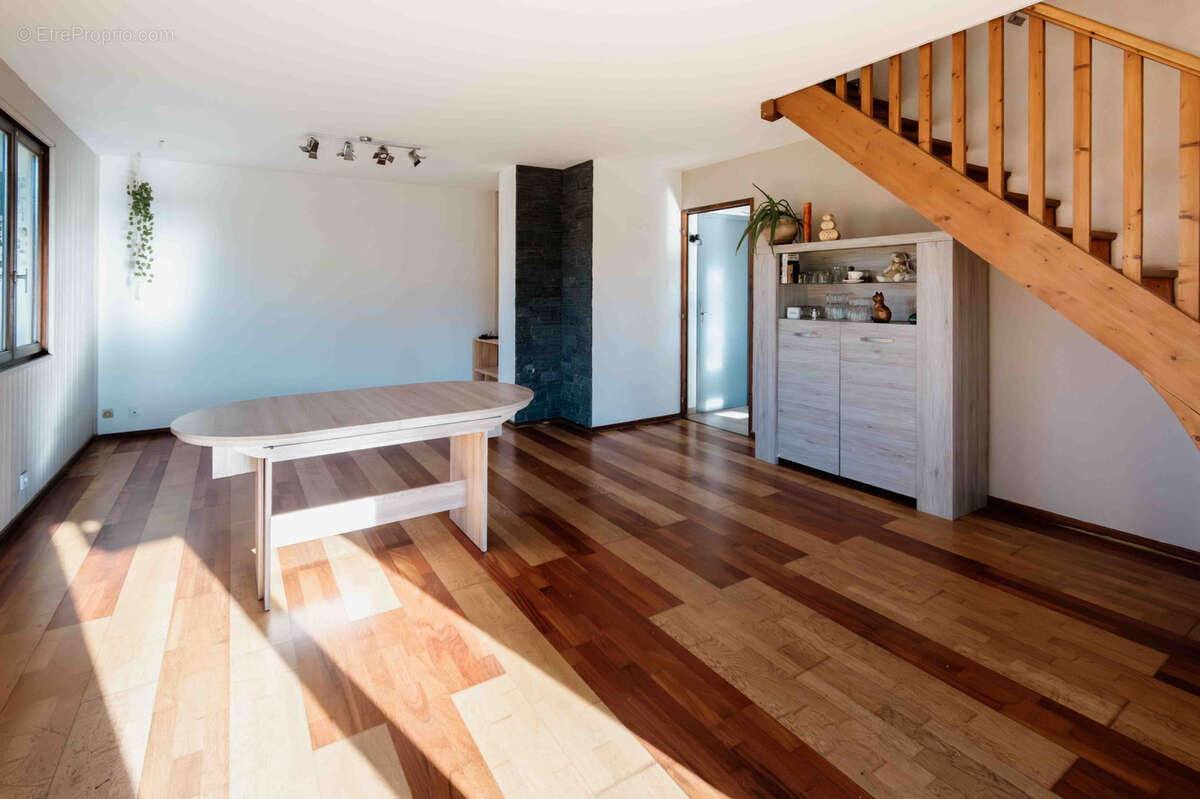 Maison à SEPTFONTAINES