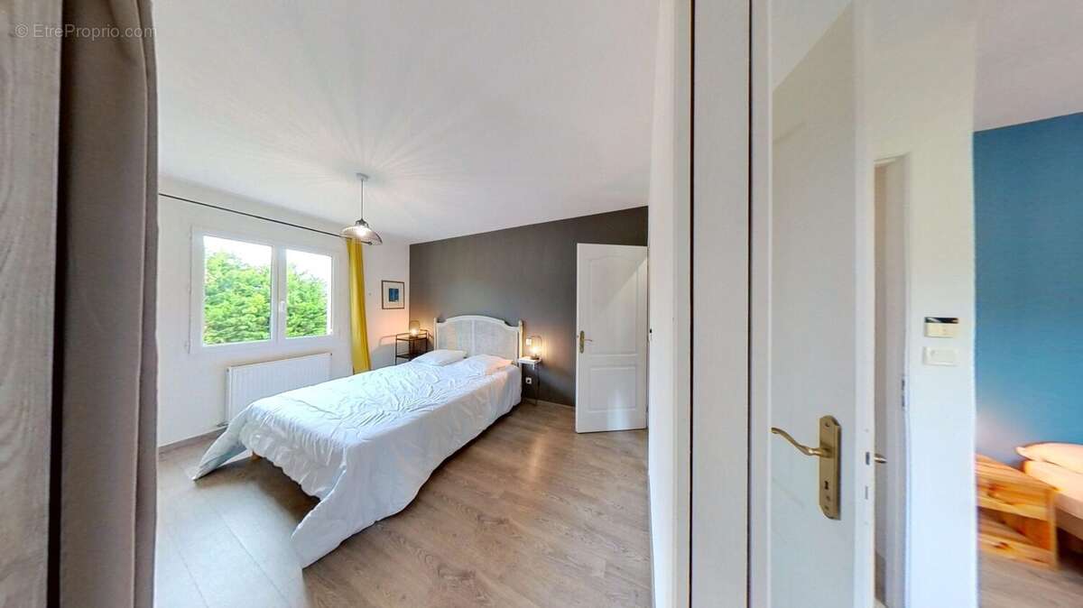 Maison à SAINT-BARTHELEMY-D'AGENAIS