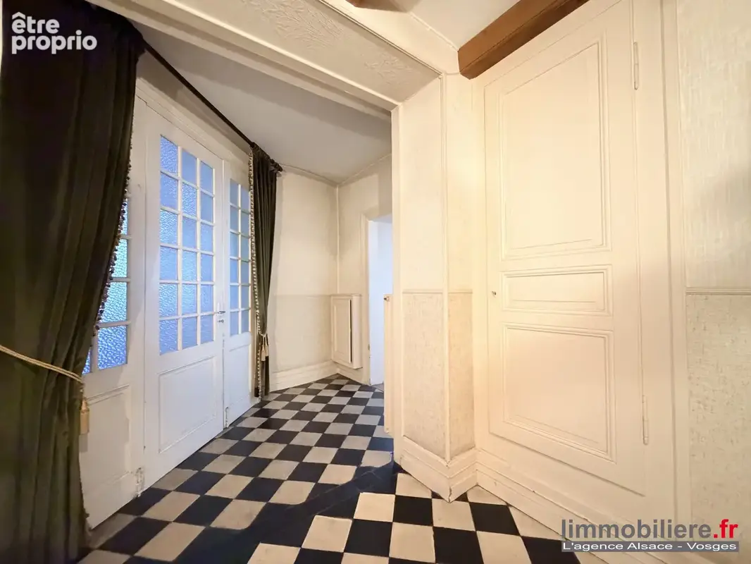 Maison 12 pièces 500 m² à vendre à Sainte-Marie-Aux-Mines (68160) - photo 3