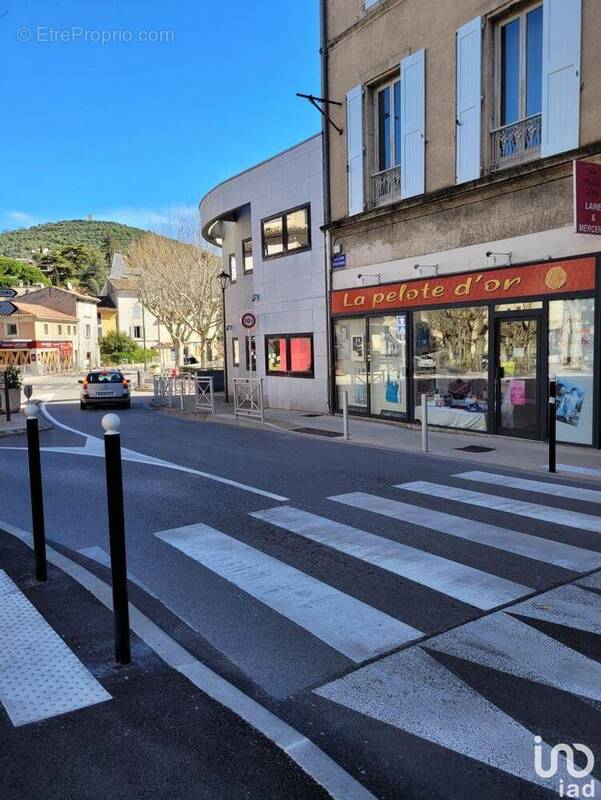 Photo 1 - Commerce à MANOSQUE