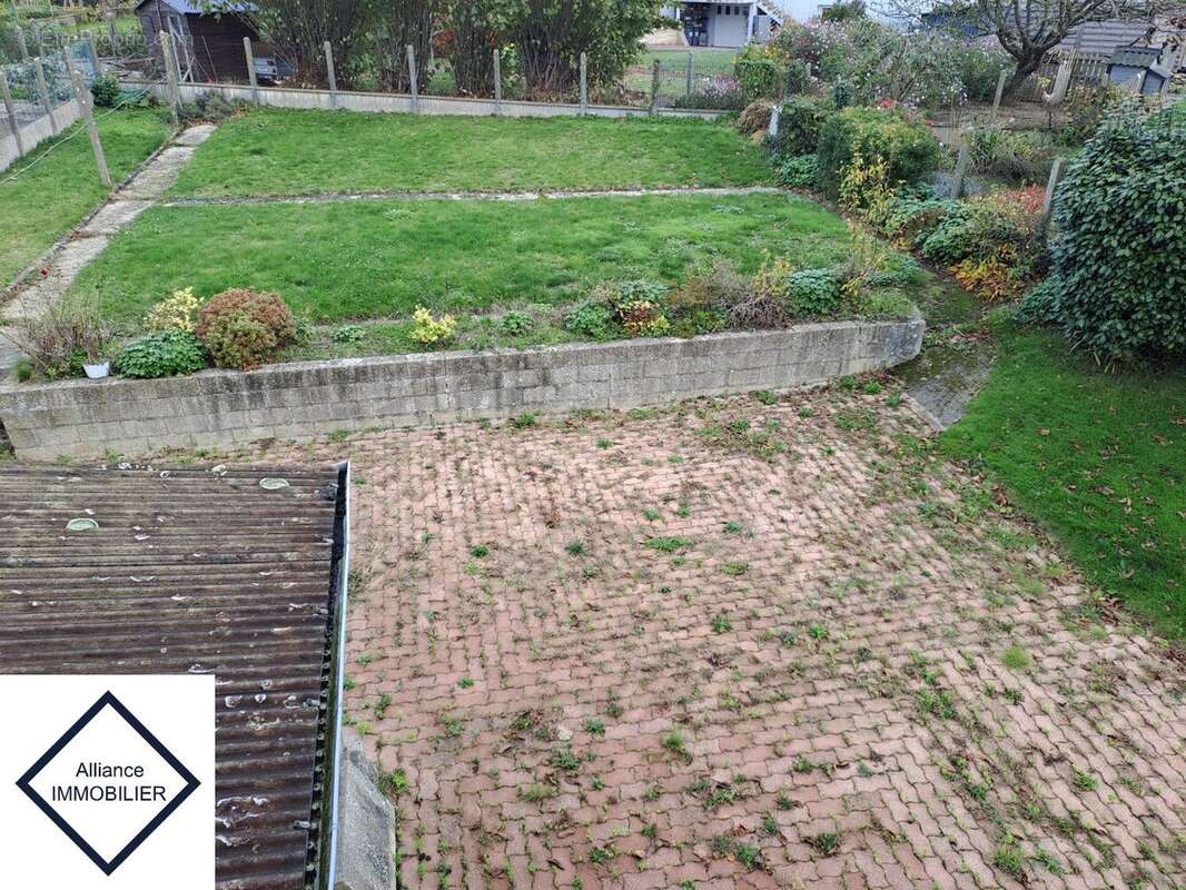 Maison à MONTAUBAN-DE-BRETAGNE