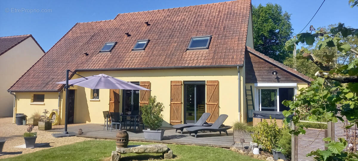 Maison à ROEZE-SUR-SARTHE