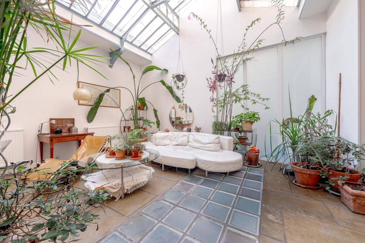 Appartement à PARIS-9E
