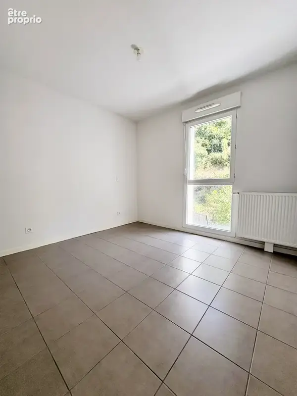 Appartement 3 pièces avec vue sur la forêt à Cenon - photo 5