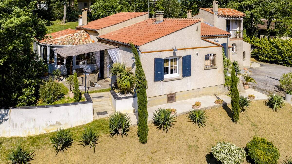 Maison à VIVIERS-LES-MONTAGNES