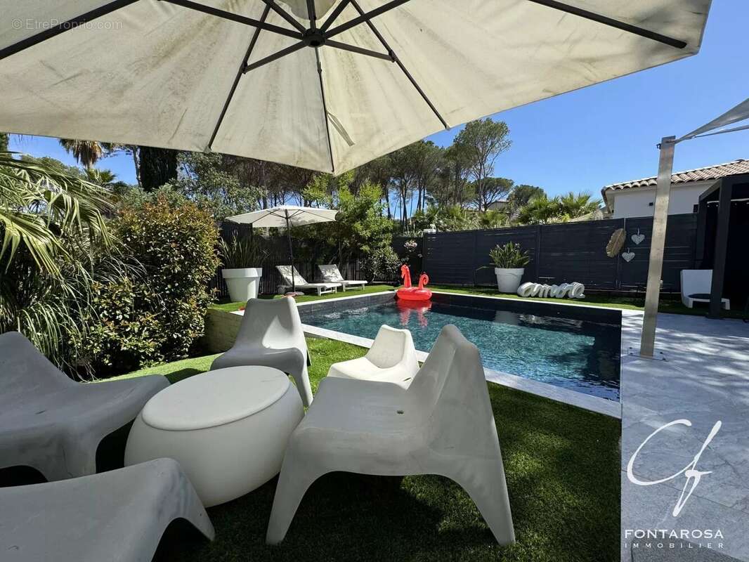 Maison à PUGET-SUR-ARGENS