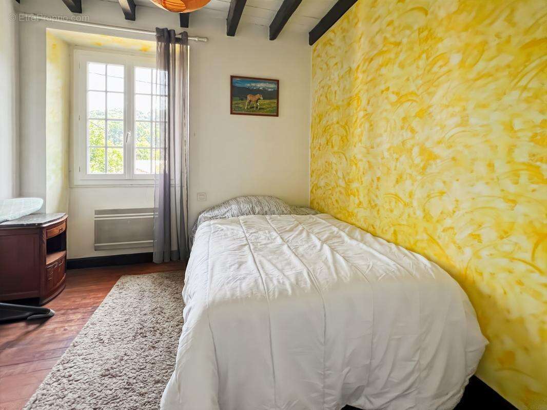 Maison à SAINT-ETIENNE-DE-BAIGORRY