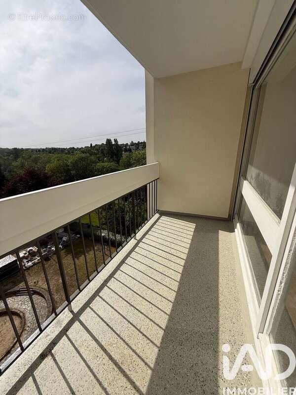 Photo 2 - Appartement à EPINAY-SOUS-SENART