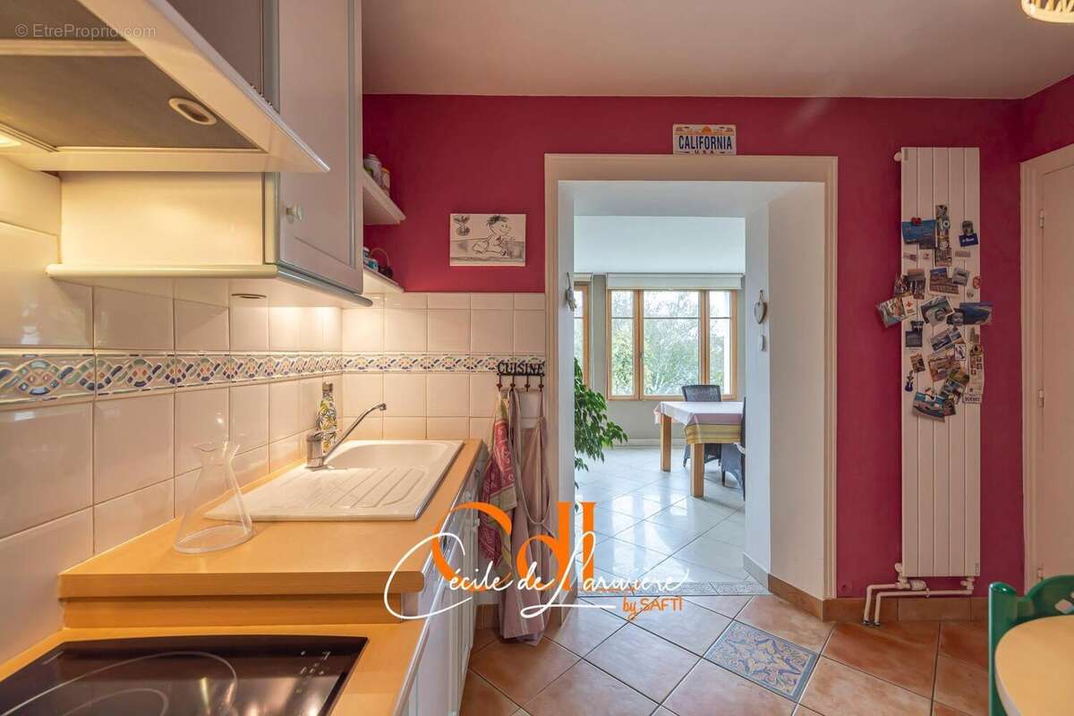 Photo 9 - Maison à LANDIVISIAU