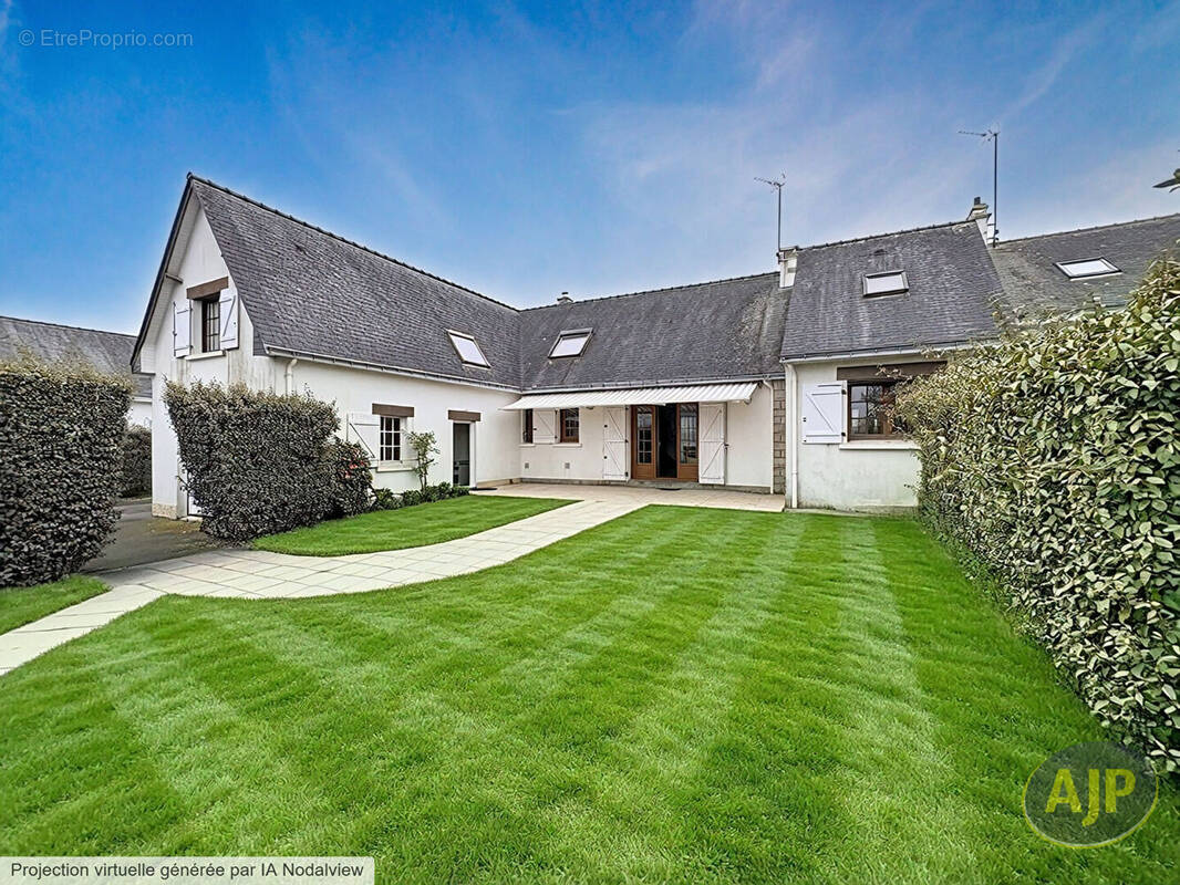 Maison à LE POULIGUEN