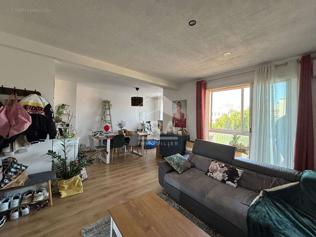 Fréjus Plage ? Appartement 4 pièces de 68 m² avec parking et cave - photo 2