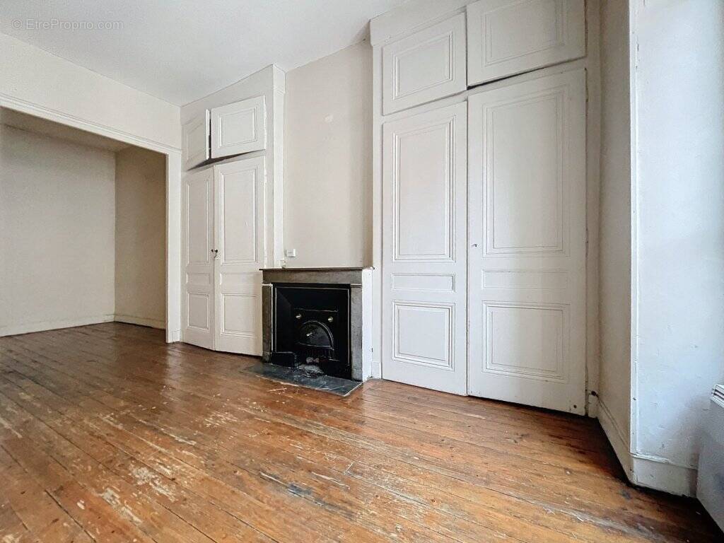 Appartement à LYON-6E