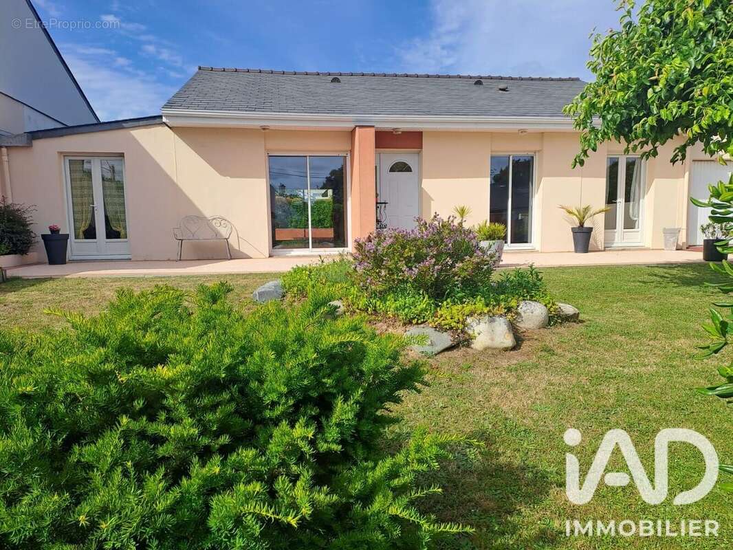 Maison 122 m² à La Chapelle-Sur-Erdre  - photo 2
