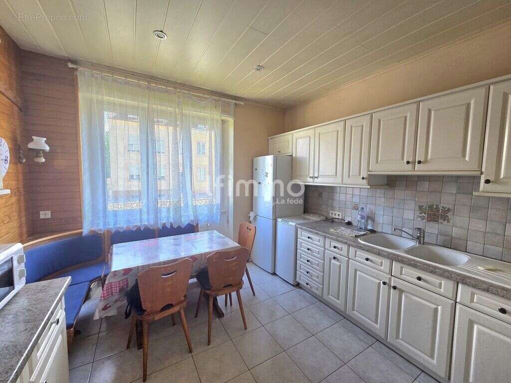 Appartement 4 pièces  79 m²idéal investisseur proche centre-vill - photo 2