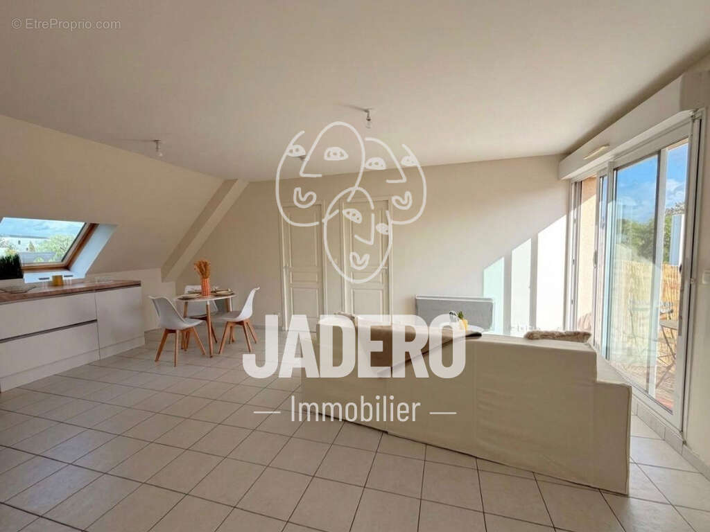 Appartement à FRANQUEVILLE-SAINT-PIERRE