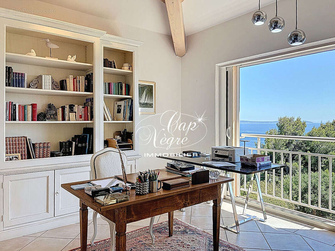 Maison à LE LAVANDOU