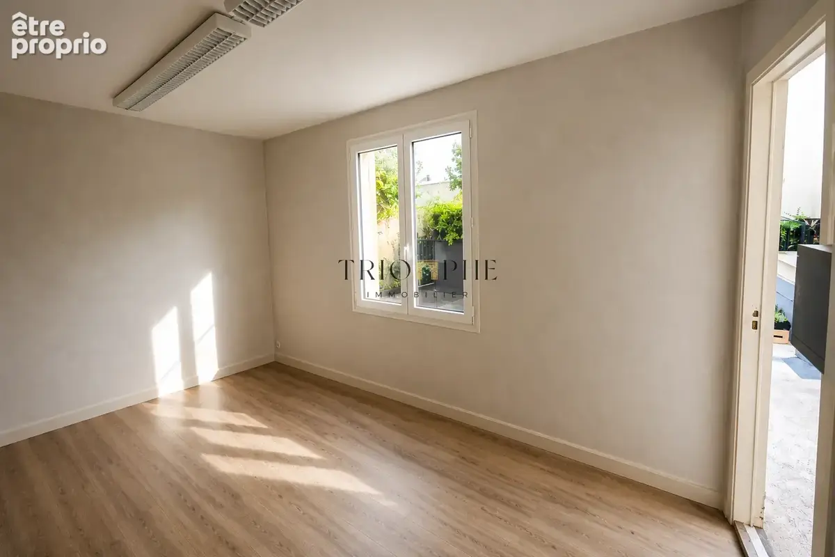 Rentabilité de 20% - local commercial   adresse exceptionnelle - photo 4