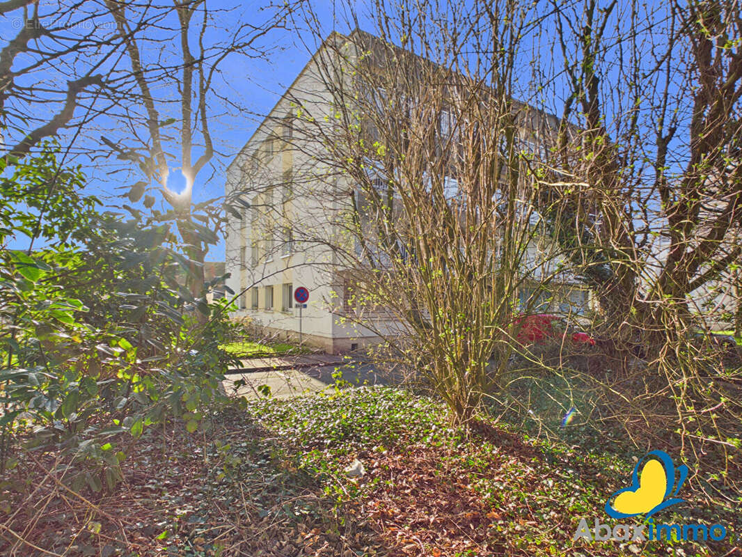 Appartement à HEROUVILLE-SAINT-CLAIR