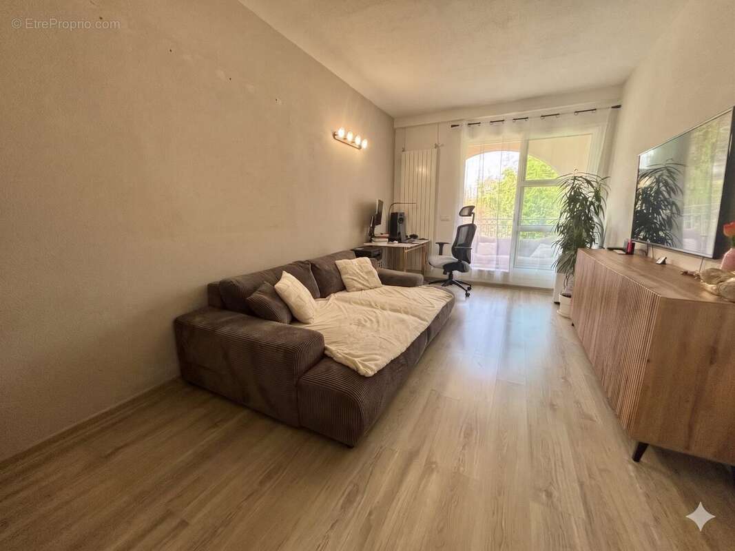 Appartement 71 m² à Bourg-De-Peage  - photo 3