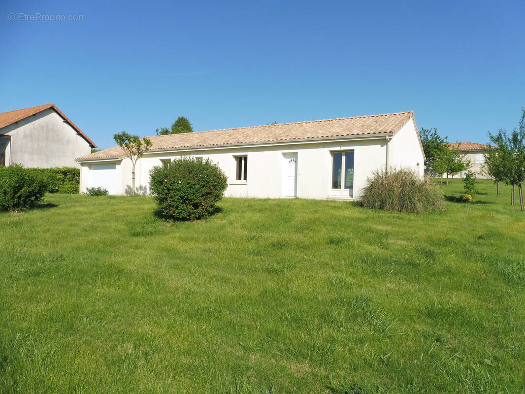 Maison à RIBERAC