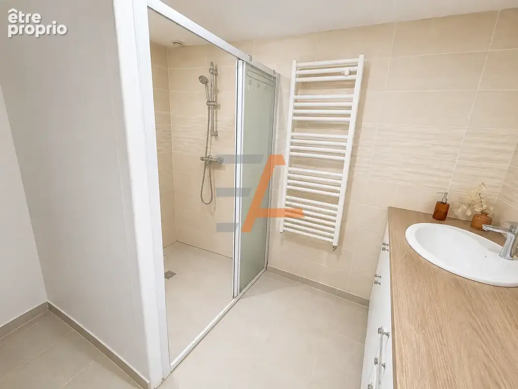 Bellevue   Maison rénovée avec belle prestation   100 m2 + 600 m2 de terrain - photo 5