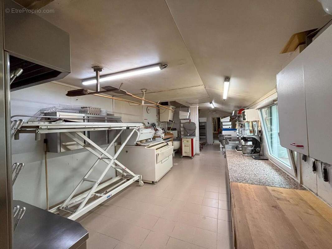 Photo 3 - Commerce à LENT