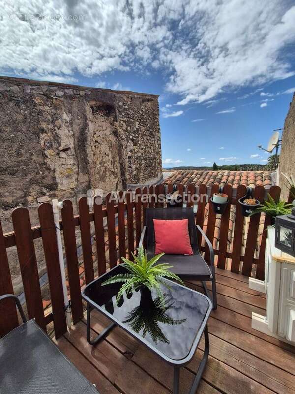 Appartement à LORGUES