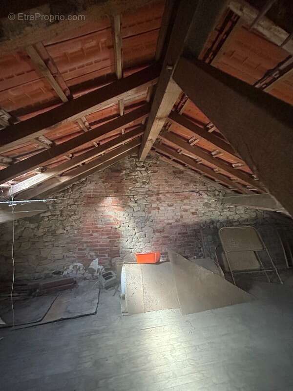 Maison à BERSAC-SUR-RIVALIER