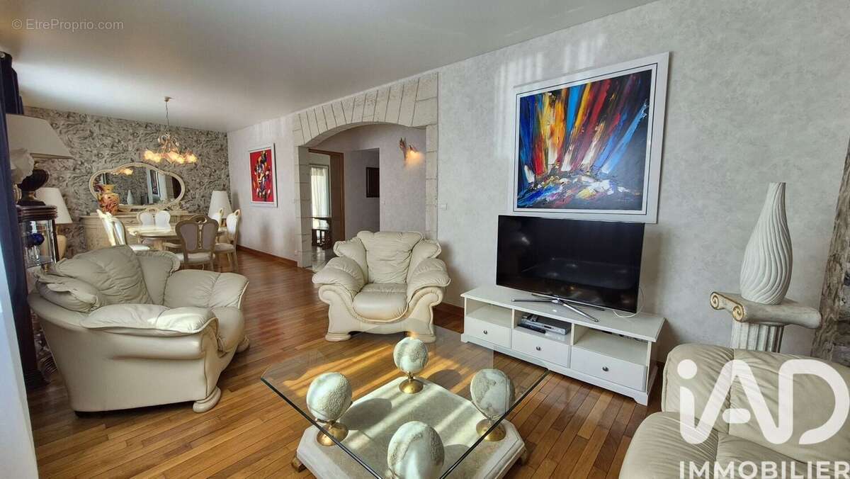 Maison 163 m² à Savigny-Sur-Orge  - photo 9