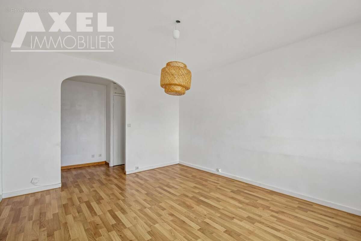 Appartement à BOIS-D'ARCY