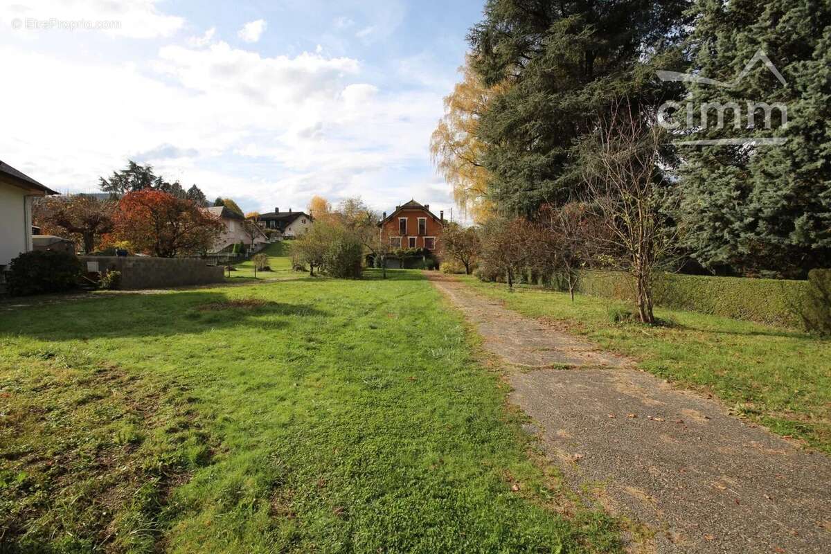 Maison à LA ROCHETTE