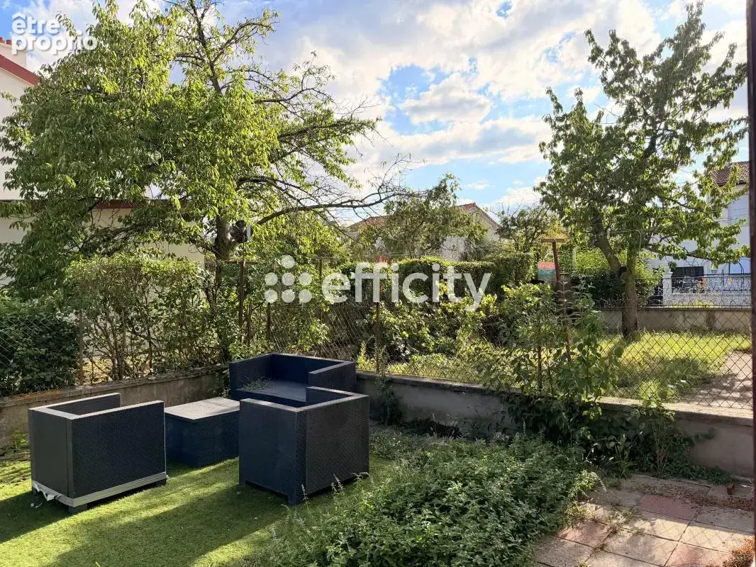 Maison 5 pièces 74 m² à vendre à Aulnat (63510) - photo 8