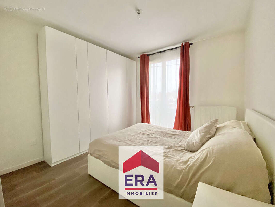 Appartement à SARTROUVILLE