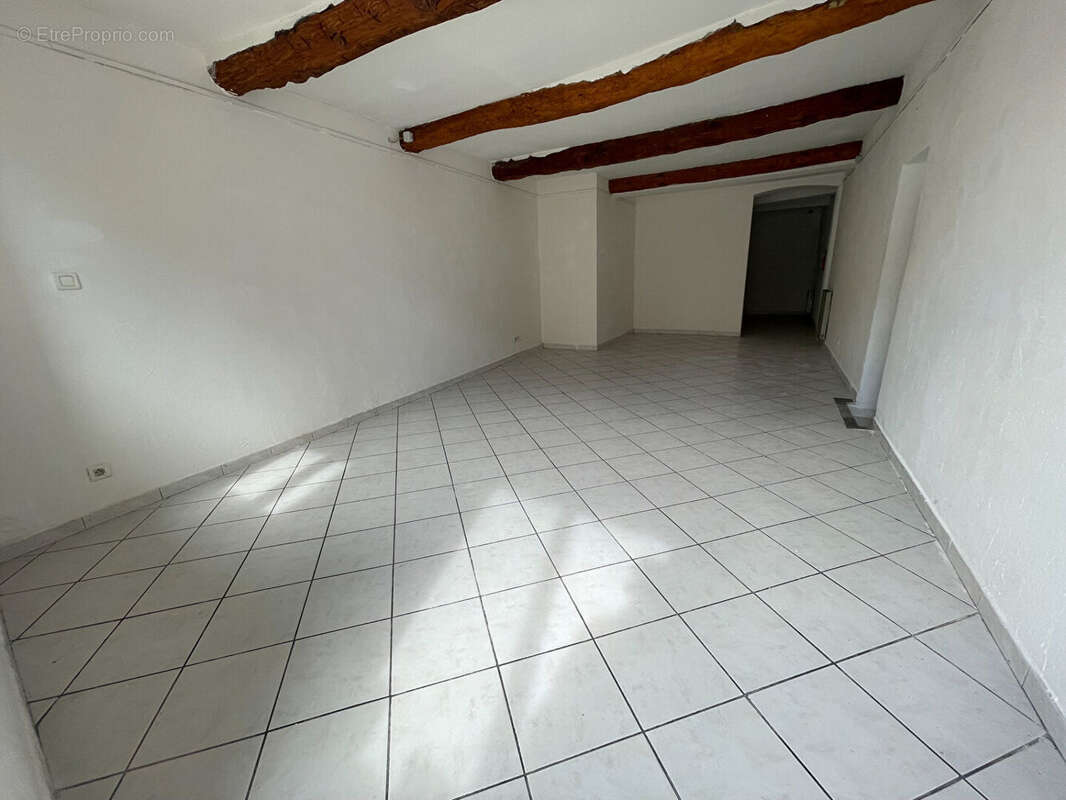 Les Milles - Appartement en RDC de type 2 - 55m² - photo 11