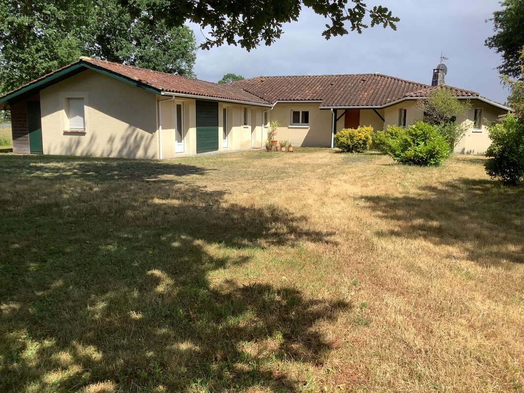 Maison à HERM