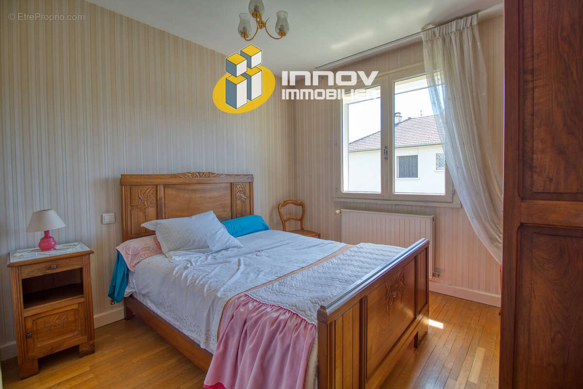 Maison familiale 4 à 5 chambres - photo 10