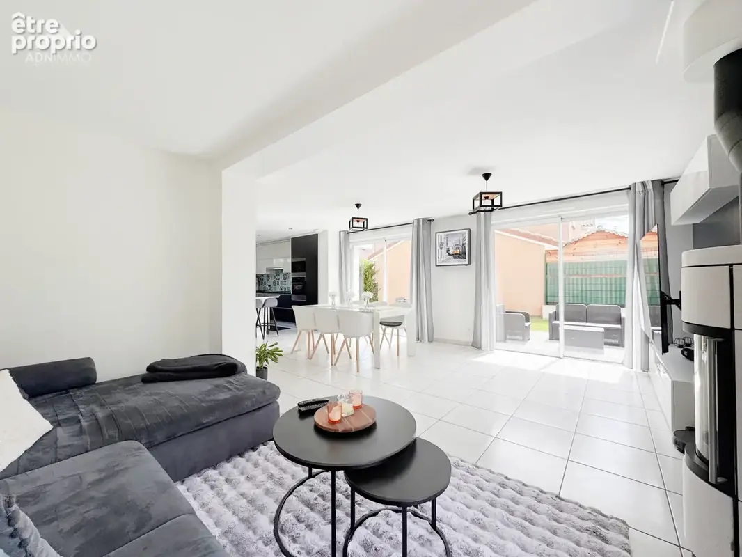 Maison 5 Pièces 110 m2 - photo 2