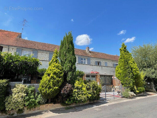 Photo 1 - Maison à REBAIS