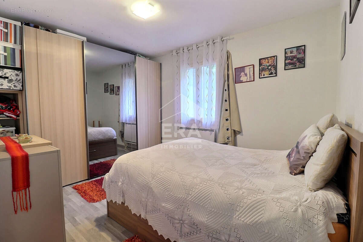 Maison à CHALO-SAINT-MARS